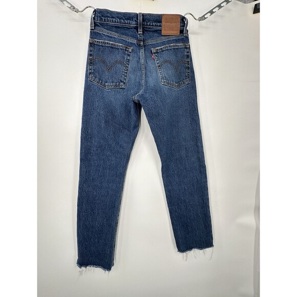 Levis Wedgie Jeans Size 25 High Rise Straight Medium Blue Denim Button Fly - Picture 2 of 16